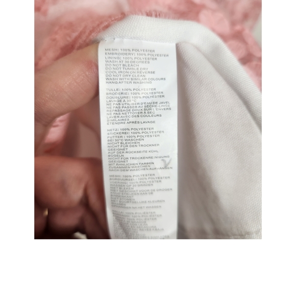 Boohoo Lace Plunge Mini Skater Dress - Picture 7 of 8